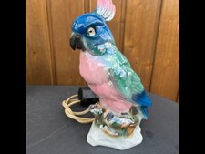 Alte Porzellanfigur "Papagei