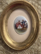 Porzellan Miniatur Gerahmt Oval Bild  l 10 X 7,5 cm, 4,2 X 1,8 cm, unsigniert