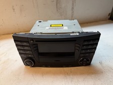 Radio A2118275142 Mercedes W211 E Klasse WDB2110161A094288 Fabcode:197