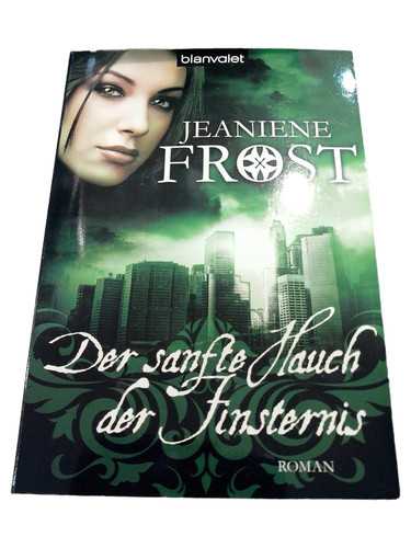 Cat bones jeaniene frost - bones, 4