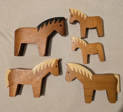 Set teilig pferde fohlen - 5-teilig,