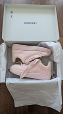 Burberry sneakers - neu mit