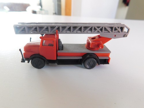 Ifa 4000 feuerwehr dl 25 - s,