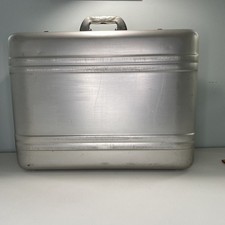 Vintage World Travelled