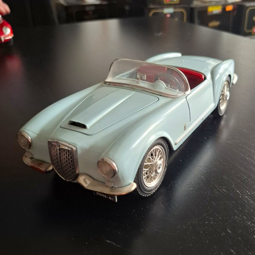 Bburago lancia aurelia b24 - lancia,