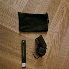 Sony HVL F1000 Aufsteckblitz HVLF 1000 für Kameras mit Montage