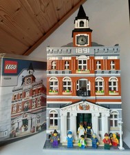 LEGO 10224 Town Hall, Modular