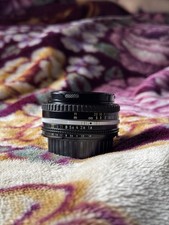 Nikon 50mm 1:1.8 AI-S Nikkor