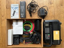 Telefon Motorola International 1000 mit unbenutztem Einbausatz