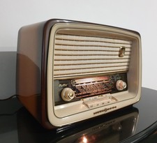 Altes Radio Röhrenradio Loewe