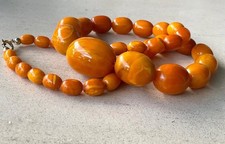 70,45g Antike Bernstein Kette