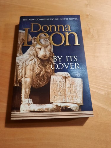 Englisches buch its cover - englisches,