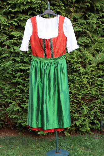 Sportalm kitzbühl dirndl - kitzbühl, mit