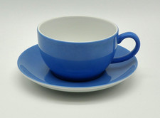 Kaffeetasse mit Untertasse von