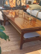 Teakholz-Tisch, Fachmännisch