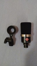 Neumann TLM 102 –