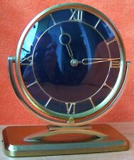 Tischuhr mit 8-Tage Werk, zwei