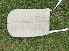 Sattelpad In Eierschalfarbe, wenig genutzt