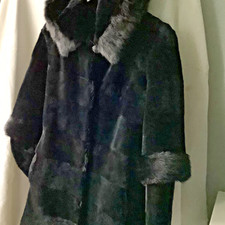 Nerzpelzmantel geschoren