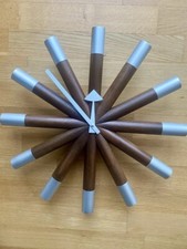 VITRA George Nelson Wheel Wall Clock in Walnuss / Aluminum - Mit Zertifikat