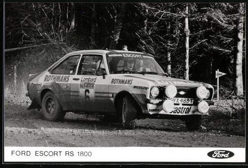 Fotografie rallye auto ford - rallye,