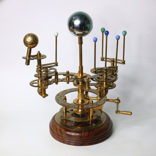 Mechanisches planetarium - mechanisches,