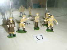 Figuren 1:35 Nr.17  Handbemalte Britische 8 th Army WWII    Revell  figura 1:35