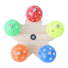 Papageienspielzeug zerreißt