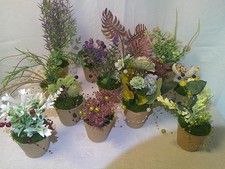 * Kleine KunstPflanzen*