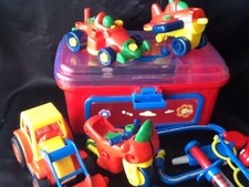 Spielboxen Spielkiste Spielzeug Kinder Autos Flugzeuge Doktor Werkzeug Mix