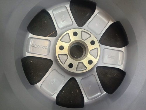 Neue audi alu felge - s4, b5