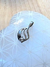 Anhänger geschwungen 925 Silber mit weißem Zirkonia Rundschliff,feste Öse 1,65mm