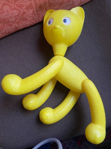 Große gelbe ddr plastik katze - gelbe,