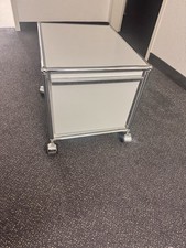 USM Haller Rollcontainer, 1