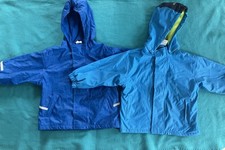 2x Regenjacke Matschjacke
