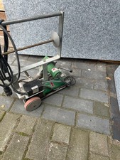 Schweißautomat Leister UNIFLOOR für sämtliche elastischen Bodenbeläge