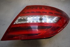 Mercedes W204 Heckleuchte Rücklicht  Rechts Rearlamp A2048202764 -4877-