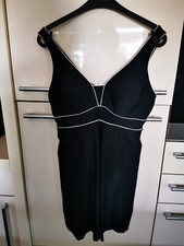 LASCANA Badekleid / Badeanzug mit Röckchen Gr. 44 B schwarz, NEU