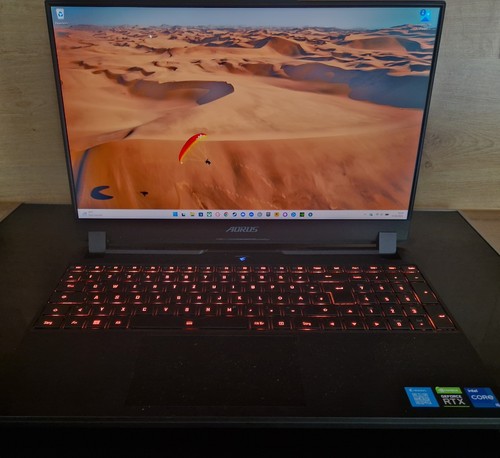 Gigabyte aorus gaming - gigabyte,