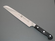 ZWILLING J.A.Henckels TWIN PRO Brotmesser 38406-200 NEU ohne OVP