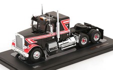 1:43 Ixo Freightliner FLC 120