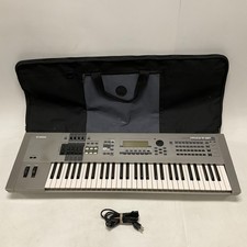 Yamaha MOTIF6 Keyboard 61 Key