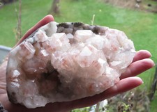 Roter Phantom-Apophyllit mit