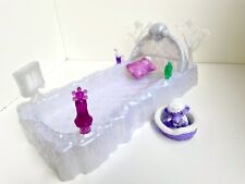 Monster High Abbey Bominable + Shiver, Bett mit viel Zubehör 2012 Mattel Y0403