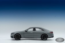 1/18 iScale 2024 Mercedes AMG