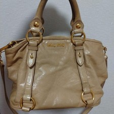 Miu Miu Schultertasche Leder