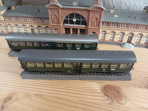 Roco zwei umbauwagen - roco,
