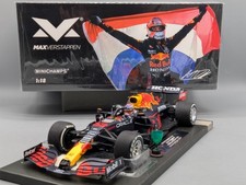 Modellautos 1:18 Minichamps