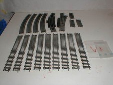 Modelleisenbahn HO, Made in Slovenia Gleise geb und gerade, Weiche, Anschluß (V3