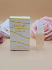 Escada 🌺 En Fleurs 4ml Eau
